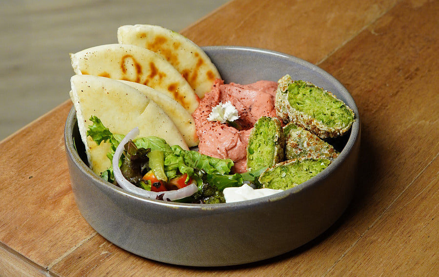 Falafel Hummus Bed