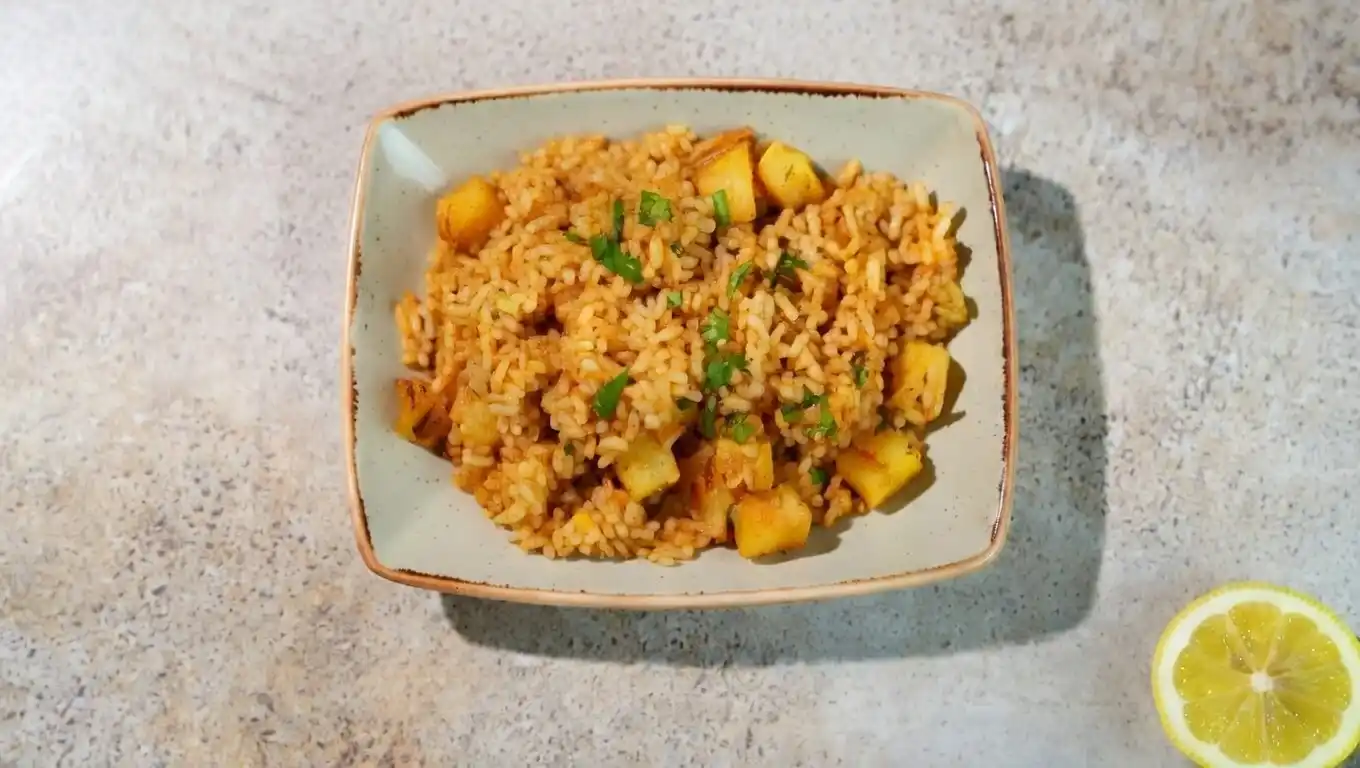 Quick Batata Poha (Flattened Rice with Potatoes), plated dish