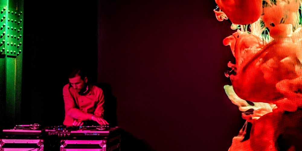 DJ Gladwell