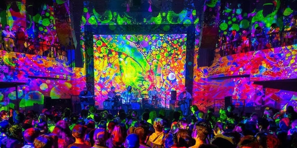 Mad Alchemy Liquid Light Show
