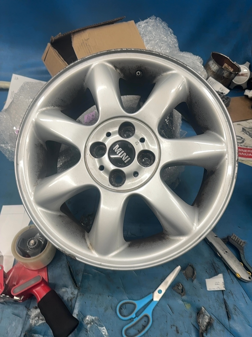 Mini