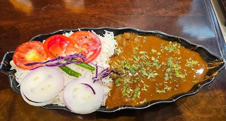 Chole Chawal Combo