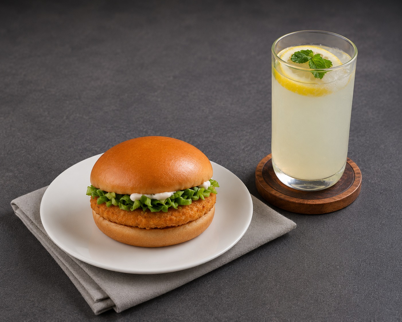 Chicken Burger & Lemon Juice Combo