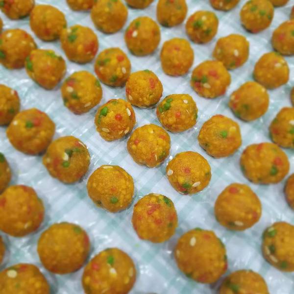 Homemade Ladoo