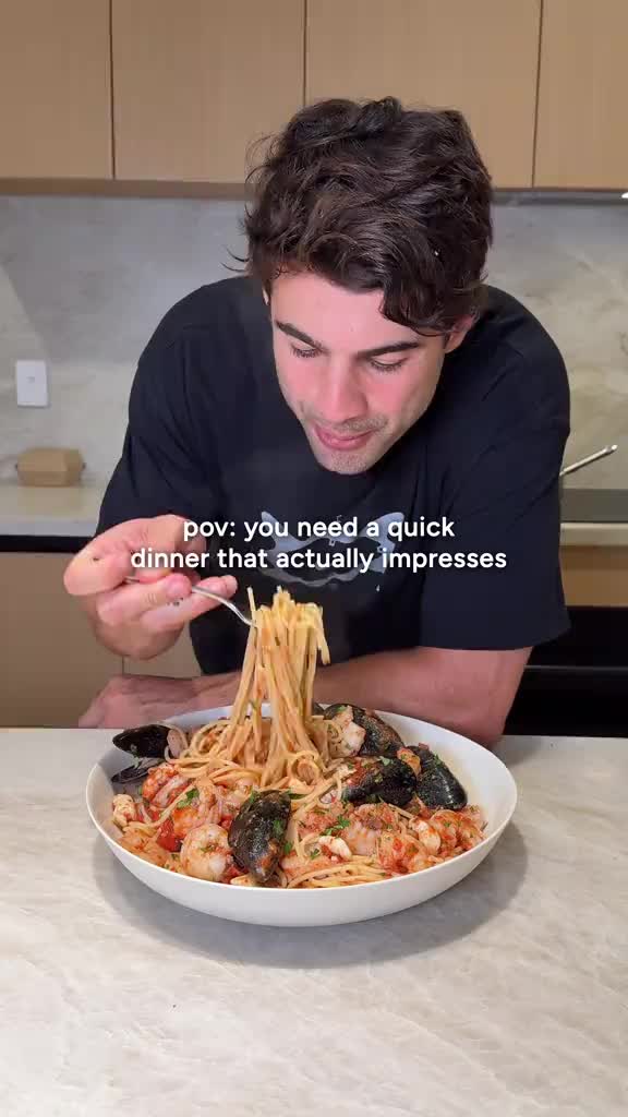 Tomato Seafood Pasta