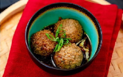 Impossible™ Lion's Head Meatballs