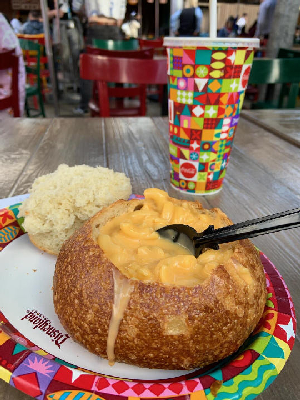Mac & Cheese in a Bread Bowl