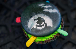 Oogie Boogie Macaron