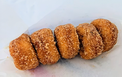 Daisy's Goody-Goody Donuts — photo from a ParkEats review