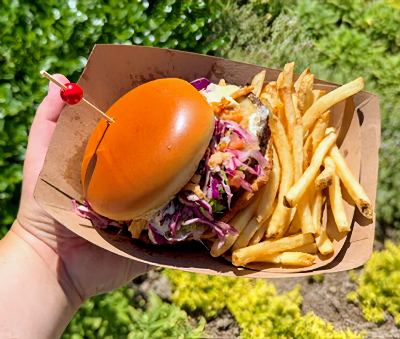 "Ghost" of Anaheim Burger — photo from a ParkEats review