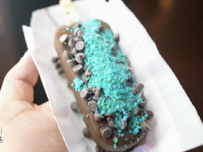 Hand-dipped Ice Cream Bars — photo from a ParkEats review