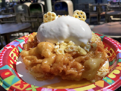 Honey Funnel Cake — photo from a ParkEats review