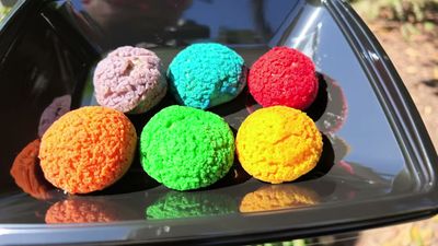 Infinity Cream Puffs — photo from a ParkEats review