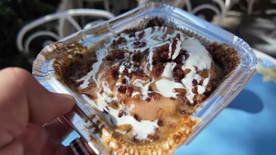 Maple Bacon Cinnamon Roll — photo from a ParkEats review