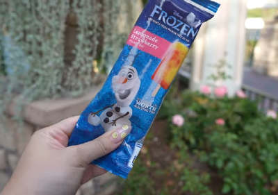  Olaf Frozen Lemonade Strawberry Bar — photo from a ParkEats review
