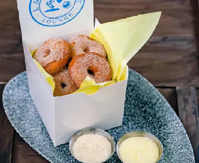 Pumpkin-spiced Donuts — photo from a ParkEats review