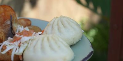Cheeseburger Steamed Pods - Bao Buns