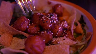 General Tso Tofu Salad