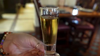 Linie Aquavit Glacier Shot