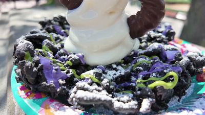 Maleficent Funnel Cake — photo from a ParkEats review