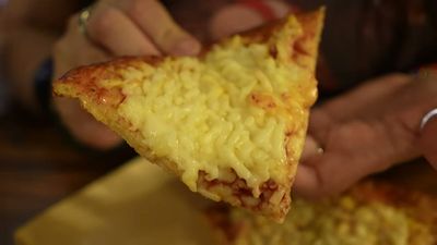 Plant-based "Cheese" Pizza