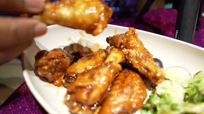 Silver Screen Wings with Hot Honey Buffalo Sauce