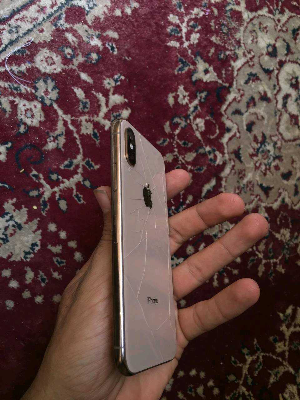 آیفون اکس اس