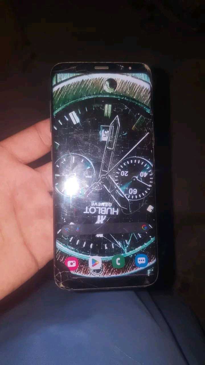 مالچه گوشی s8 داغ دار
