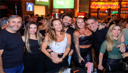 YANG ROCK BAR