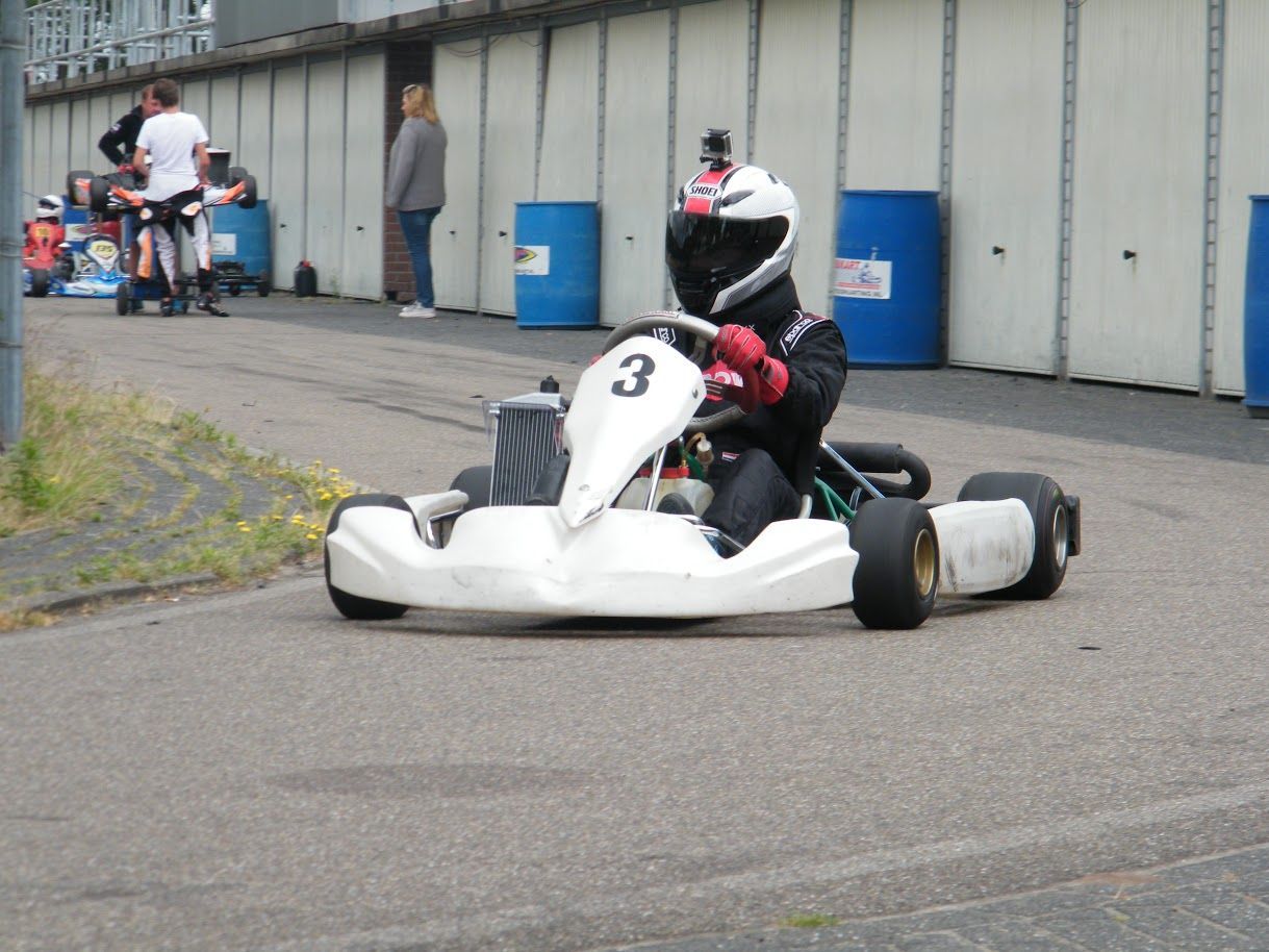 Rotax Max 16-6-2017 - DSCF0011.jpg