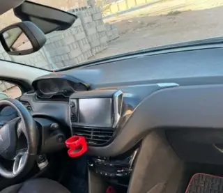 Peugeot 208 2015 Allure Facelift