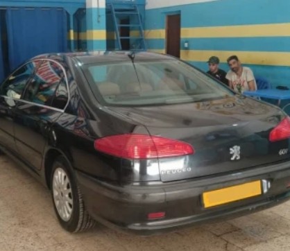 Peugeot 607 2003