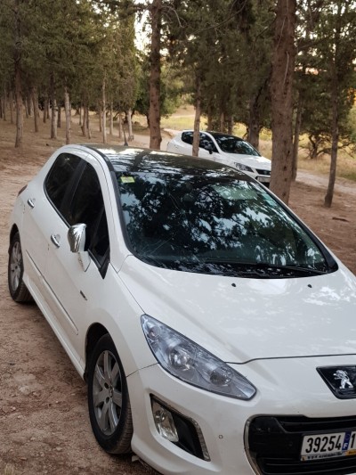 Peugeot 308 2012