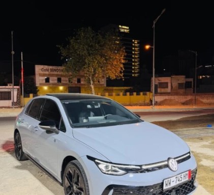 Volkswagen Golf 8 2025 R-Line