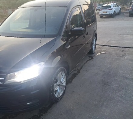 VW Caddy 2016