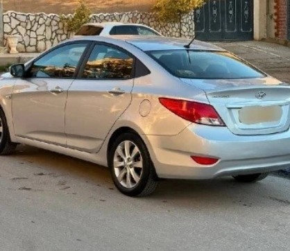 Hyundai Accent RB 4 portes 2017 GL+