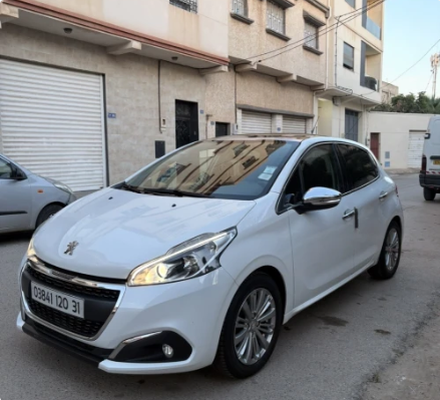 Peugeot 208 2020