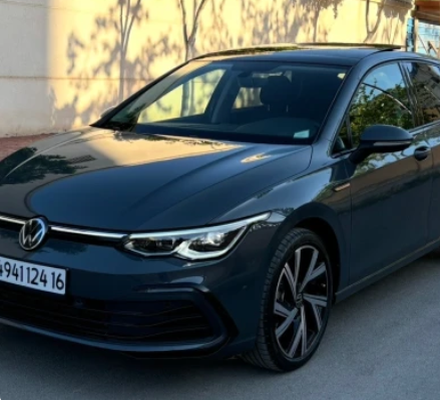 Volkswagen Golf 8 2024 Style +