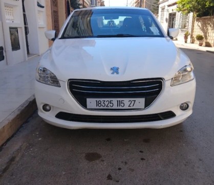 Peugeot 301 2015 Allure