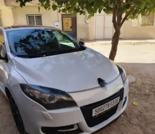 Renault Megane 3 2013 gt line Black touche