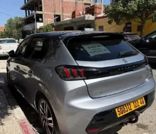 Peugeot 208 2022 Allure Facelift