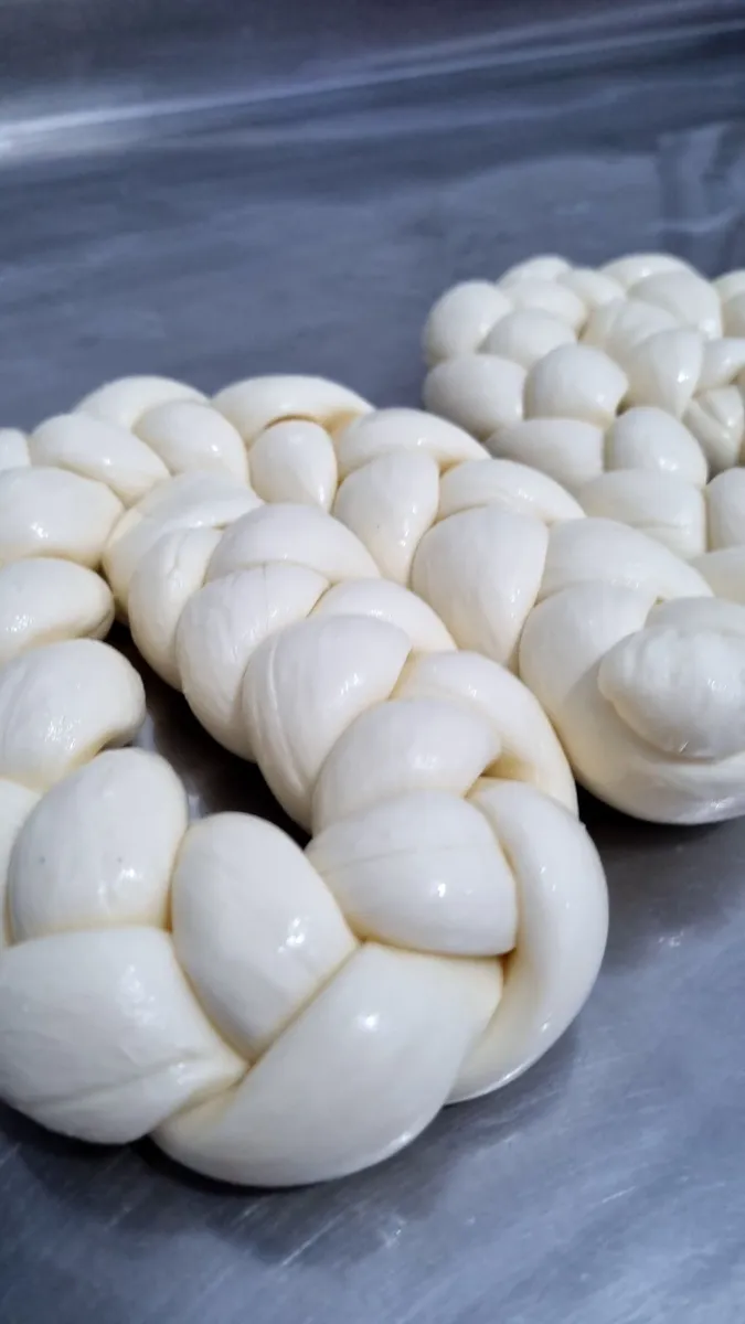 Queijo Trançado - Produto artesanal da Delícias da Roça