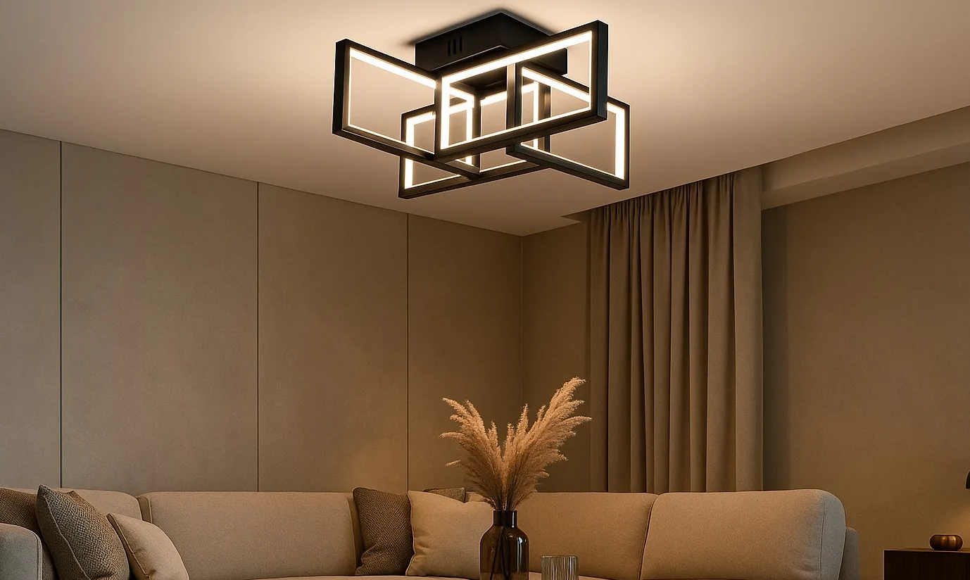 Lustre Varsóvia aceso sobreposto no teto de uma sala de estar moderna