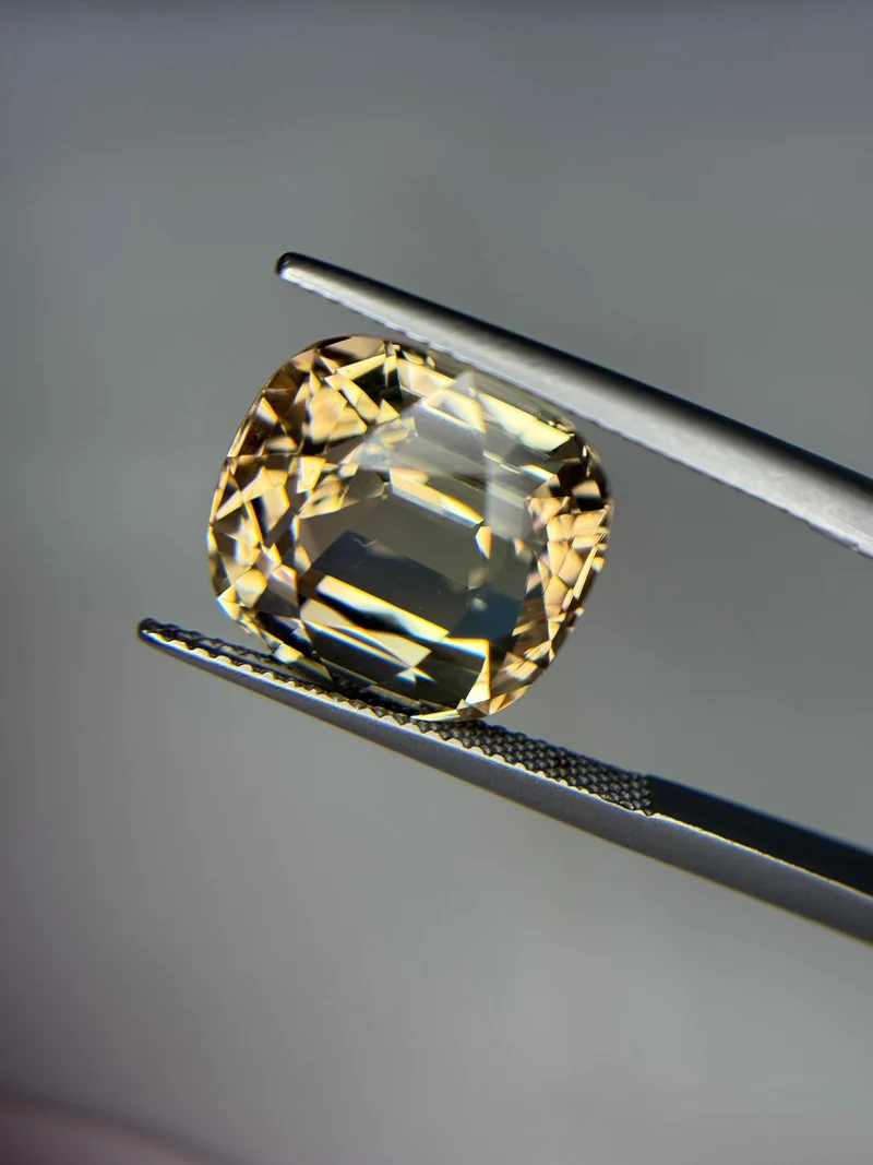 15 Ct Natural Champagne Yellow Tourmaline