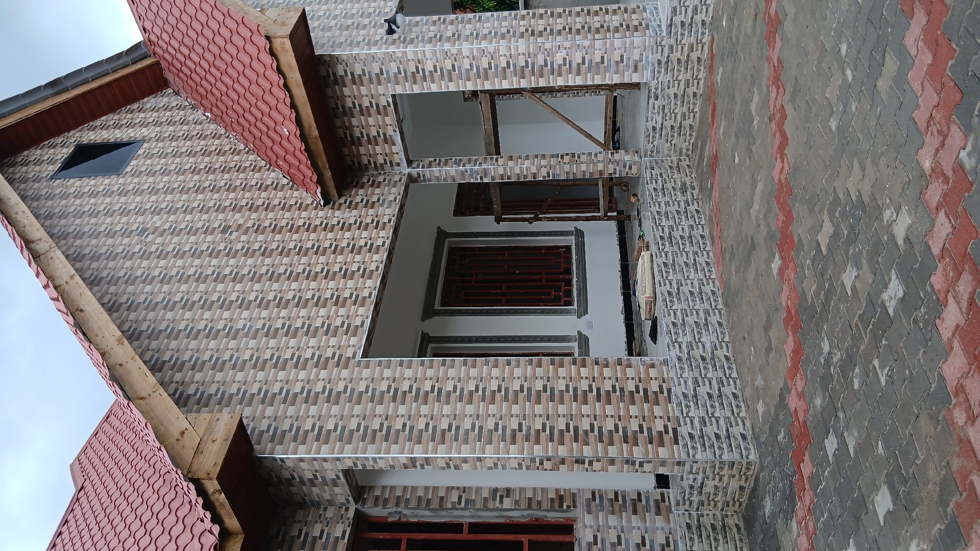Fundi Tiles na Marble