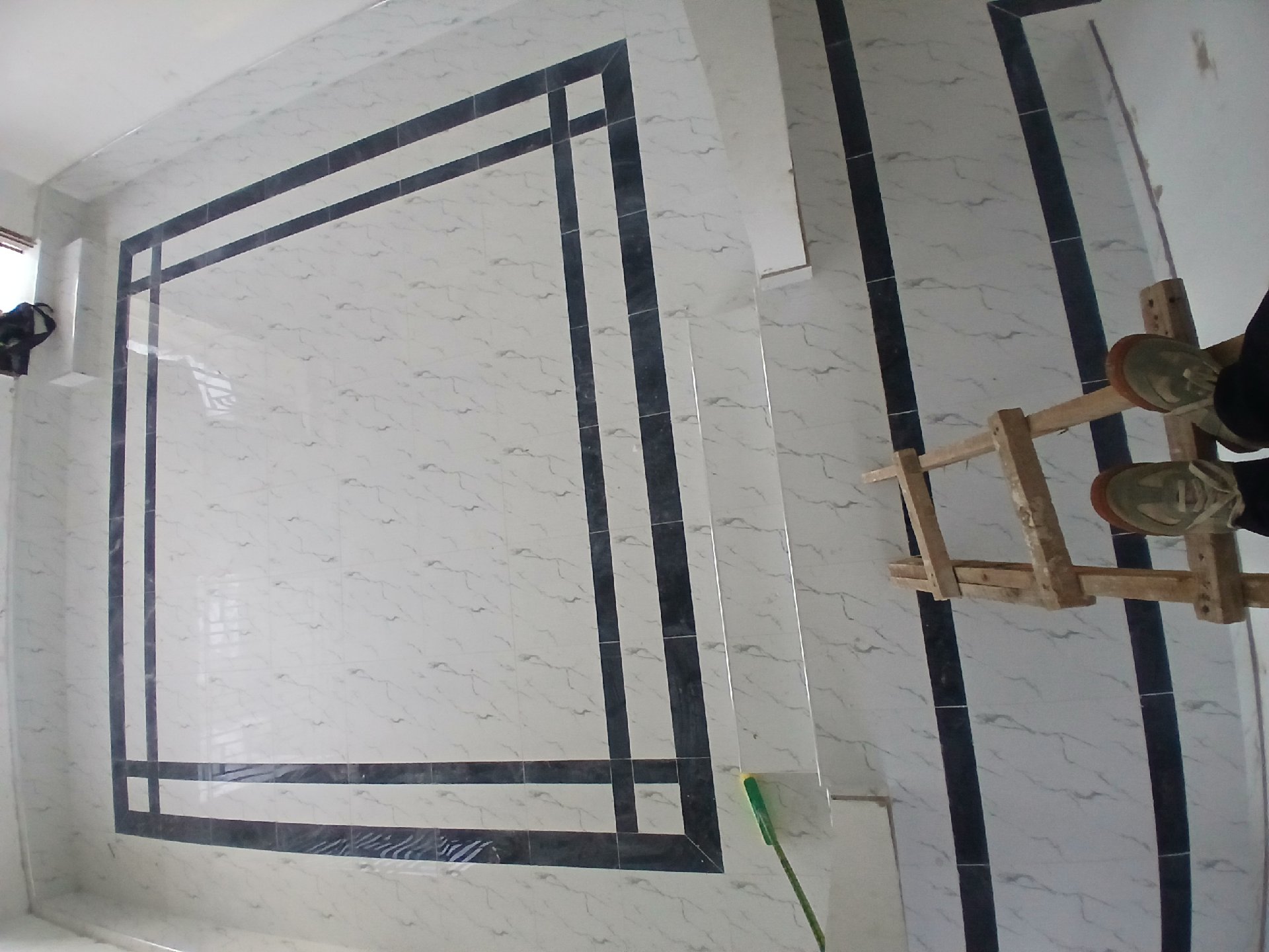 Fundi Tiles na Marble