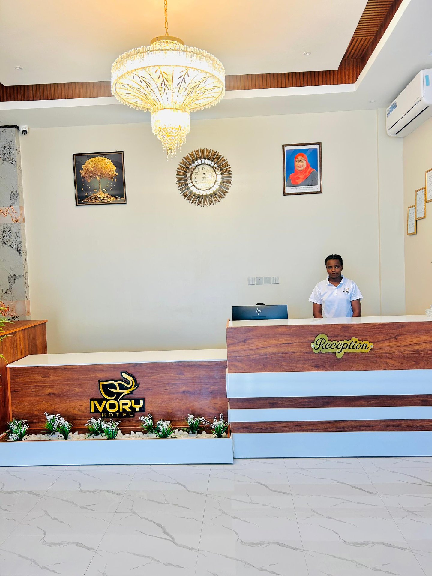 IVORY HOTEL