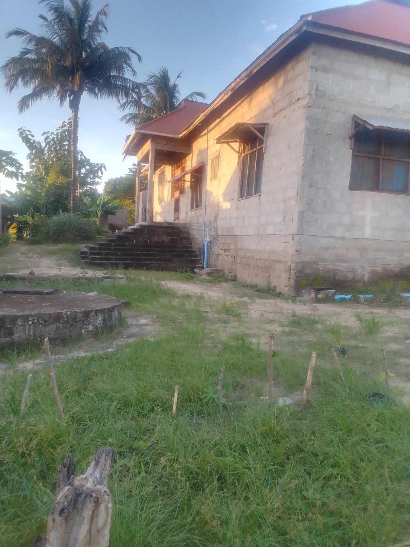 Nyumba inauzwa