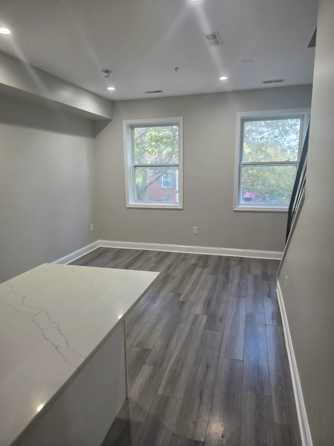 120 O St SW — photo 2 of 18