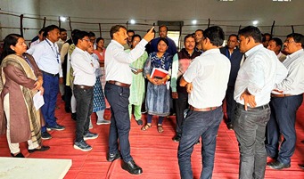 पारदर्शी और शांतिपूर्ण मतगणना हेतु तैयारी पूर्ण कर लें- कलेक्ट खैरागढ़ मे इतने राउंड मे होगा मतगणना, देखिये कितने बजे तक चल जायेगा पता... 